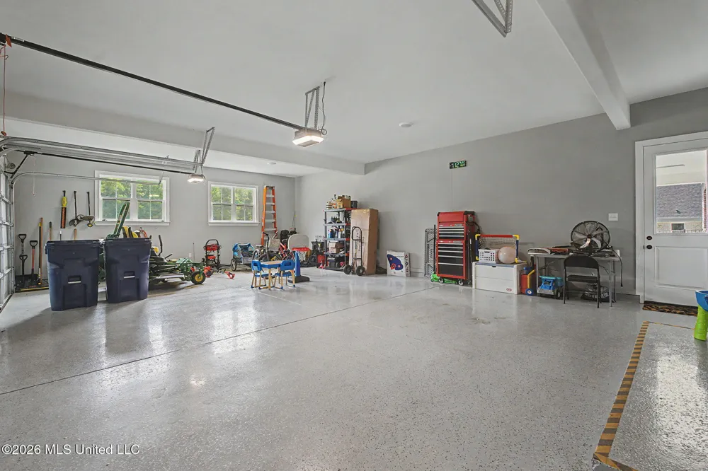 5042 Sophia Lane Hernando, MS 38632