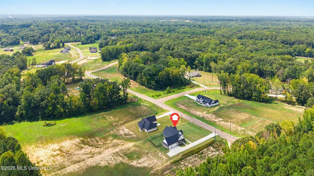 5042 Sophia Lane Hernando, MS 38632