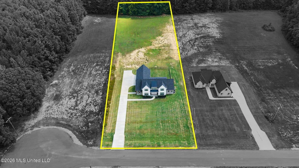 5042 Sophia Lane Hernando, MS 38632