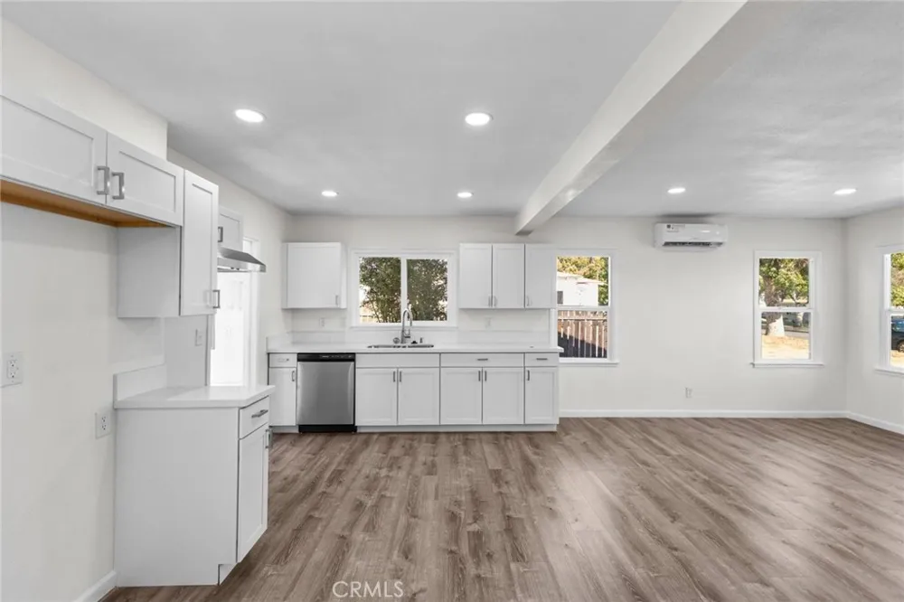 304 E 28th Street San Bernardino, CA 92404
