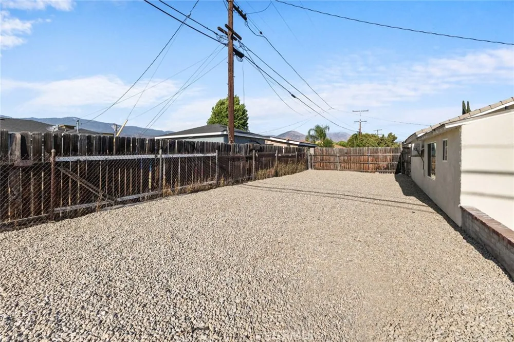 304 E 28th Street San Bernardino, CA 92404