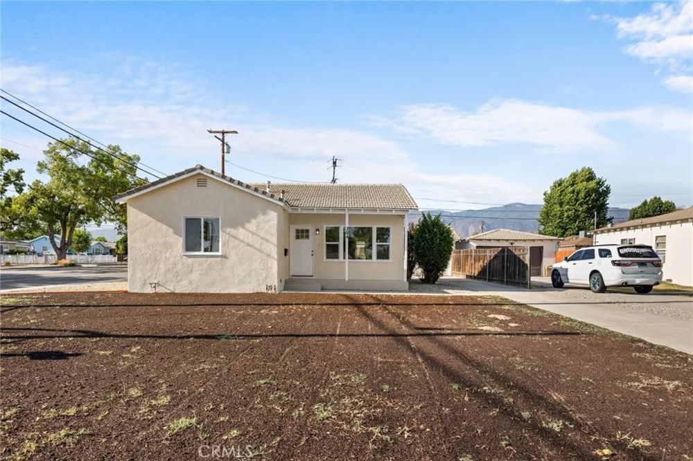 304 E 28th Street San Bernardino, CA 92404