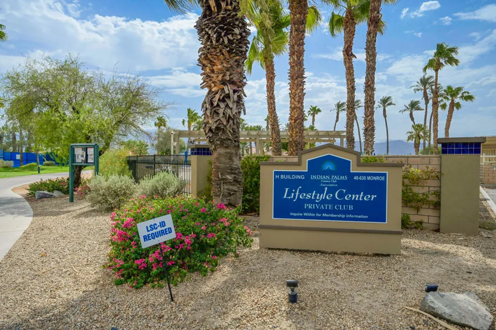 82575 Grant Drive Indio, CA 92201