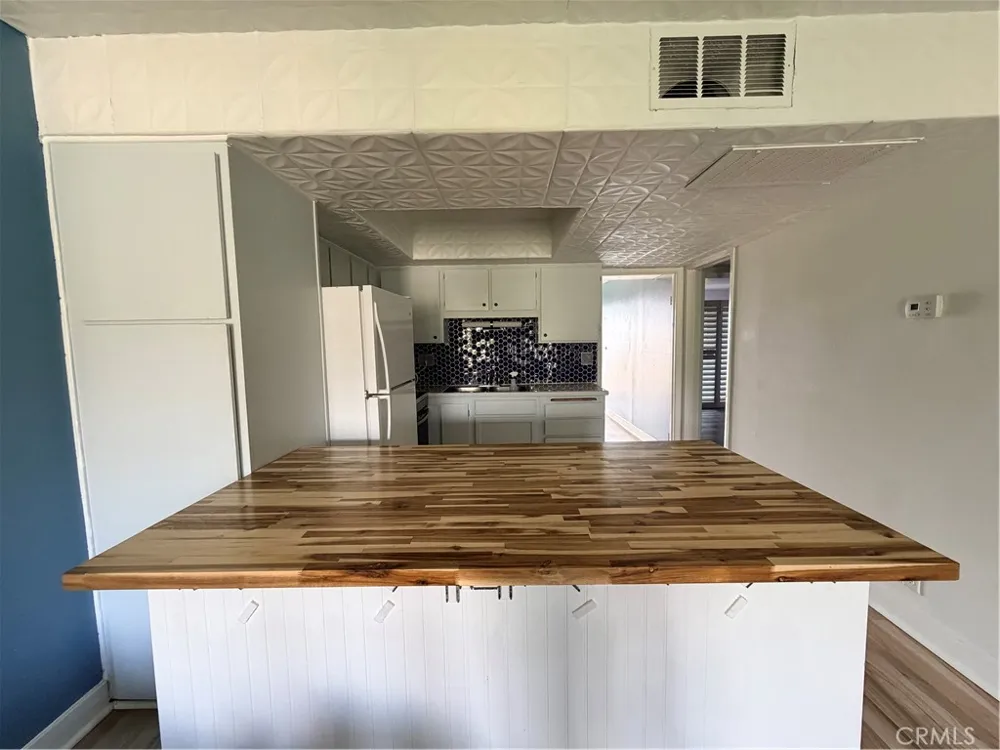 64275 Spyglass #50 Desert Hot Springs, CA 92240