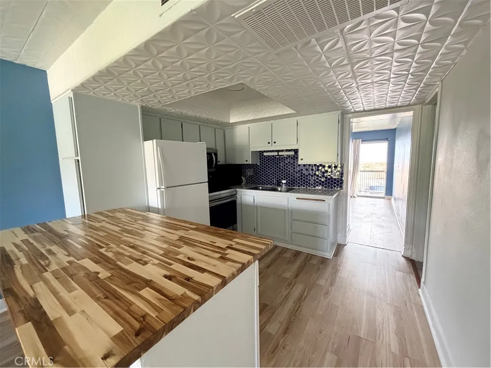 64275 Spyglass #50 Desert Hot Springs, CA 92240