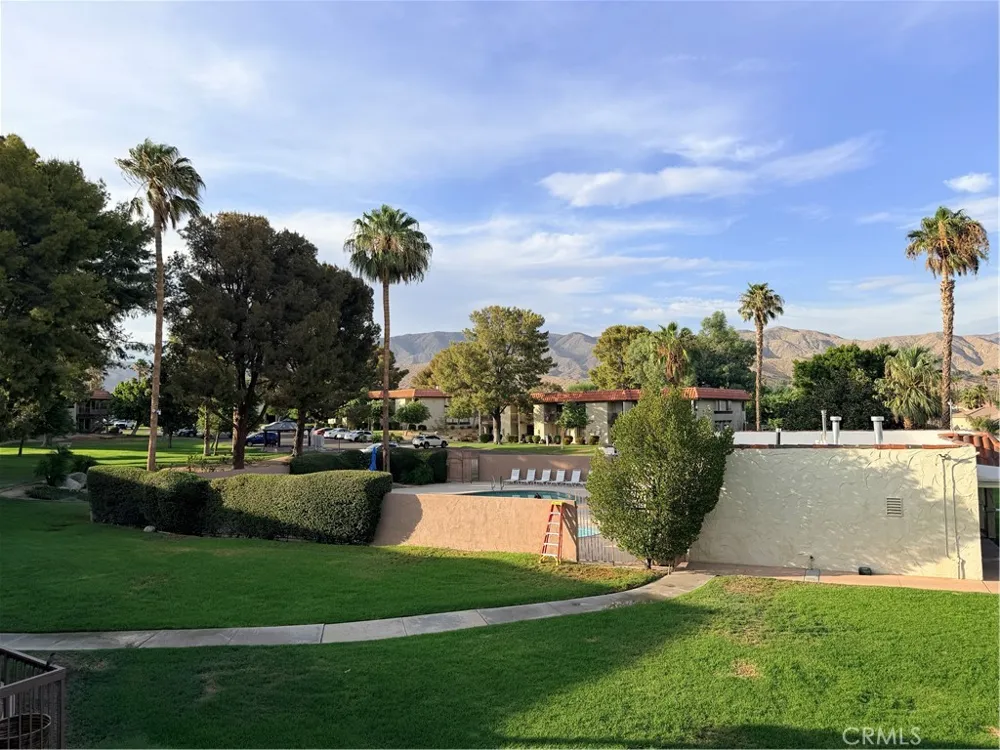 64275 Spyglass #50 Desert Hot Springs, CA 92240
