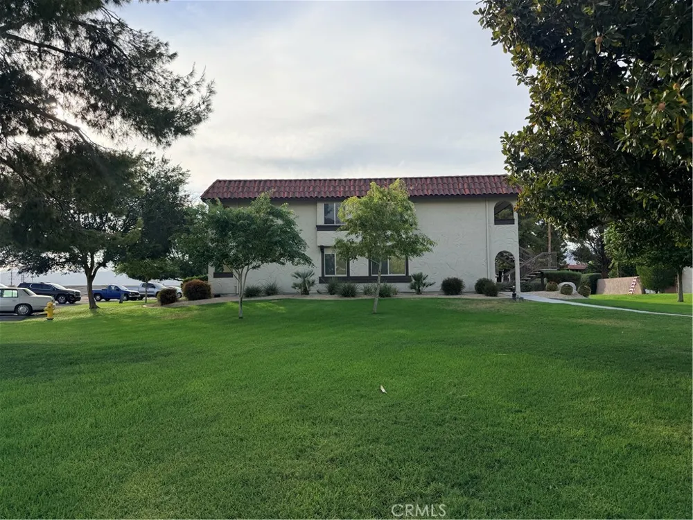 64275 Spyglass #50 Desert Hot Springs, CA 92240