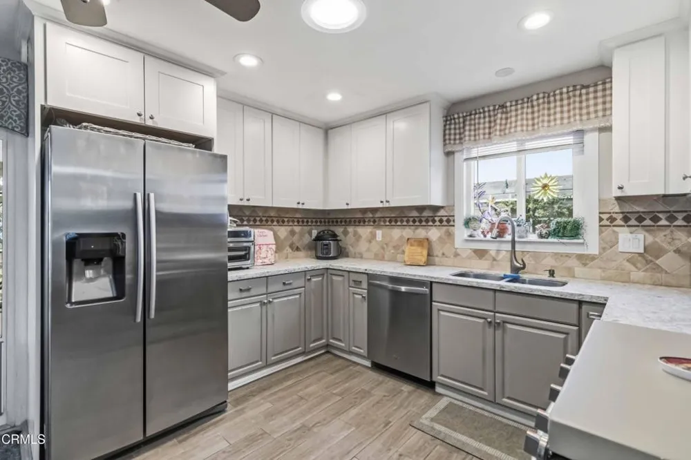 62 E Calle La Sombra Camarillo, CA 93010