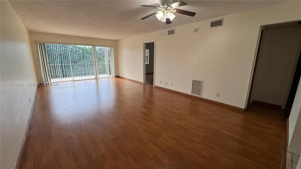 3621 NW 95th Ter #526 Sunrise, FL 33351