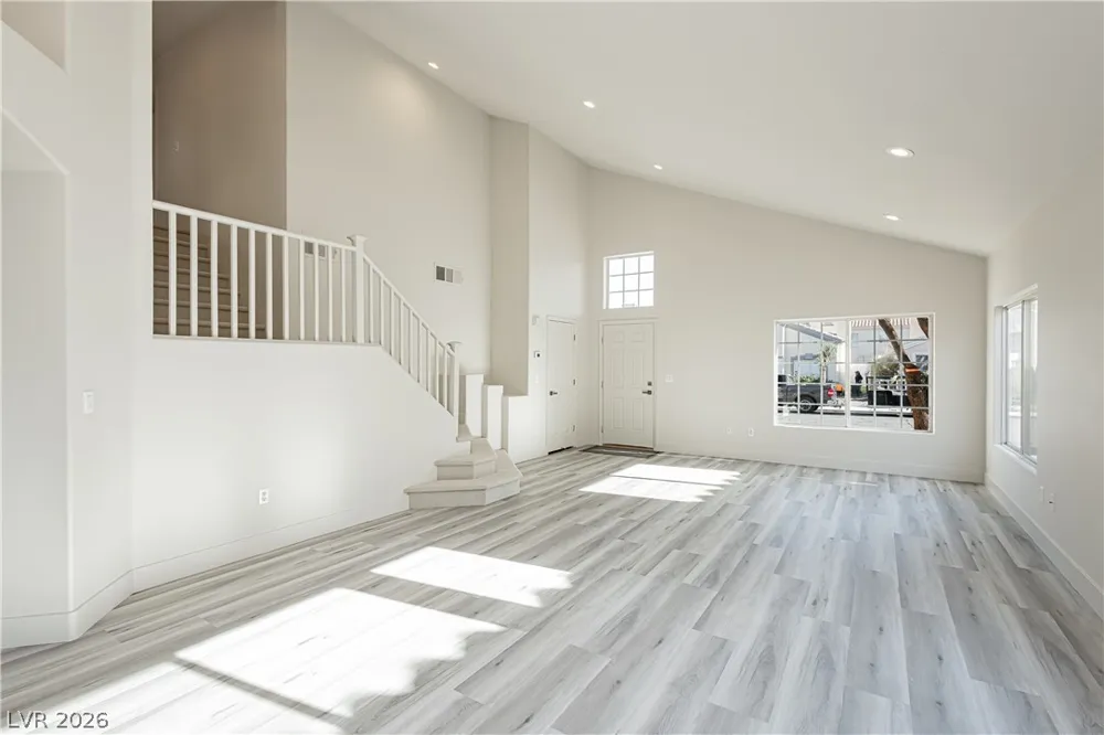 7816 Sparrowgate Avenue Las Vegas, NV 89131