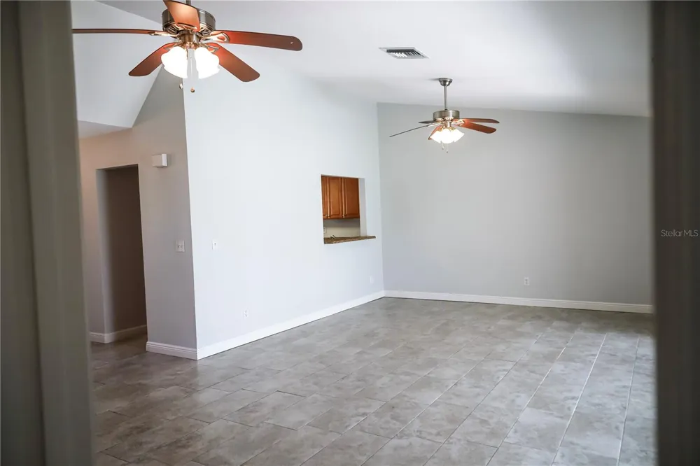 321 WINDRUSH LOOP Tarpon Springs, FL 34689