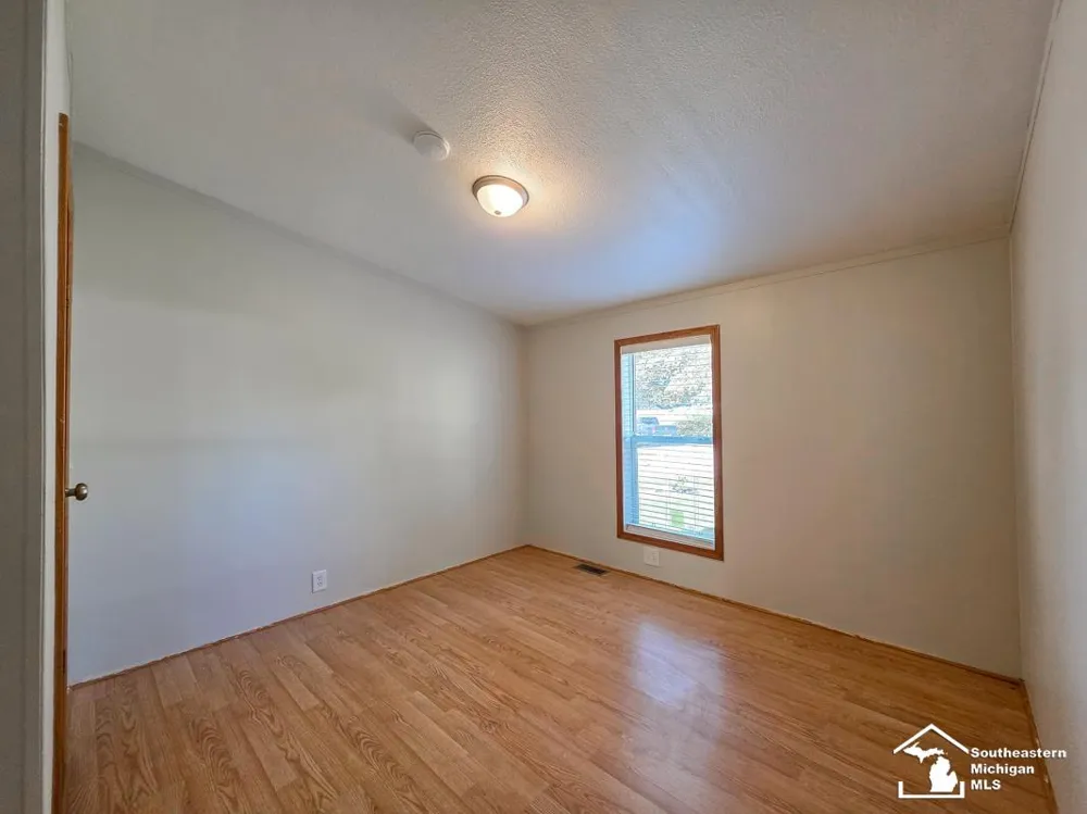 4393 5th Street Frenchtown Township, MI 48166