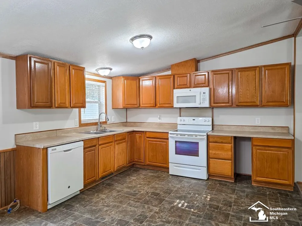 4393 5th Street Frenchtown Township, MI 48166