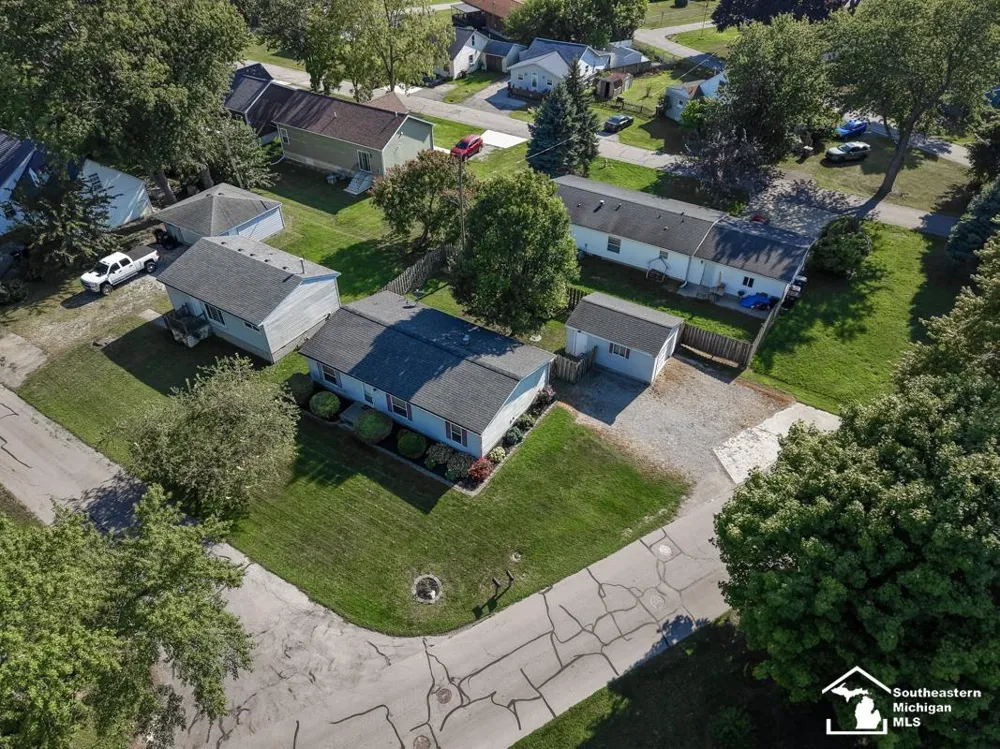 4393 5th Street Frenchtown Township, MI 48166