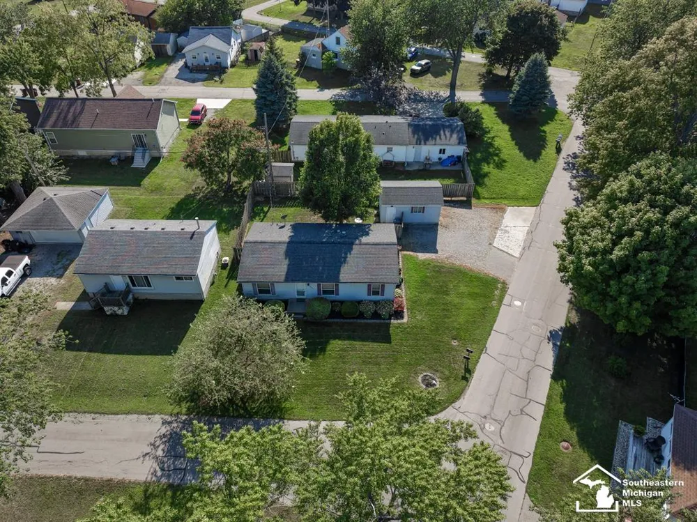 4393 5th Street Frenchtown Township, MI 48166