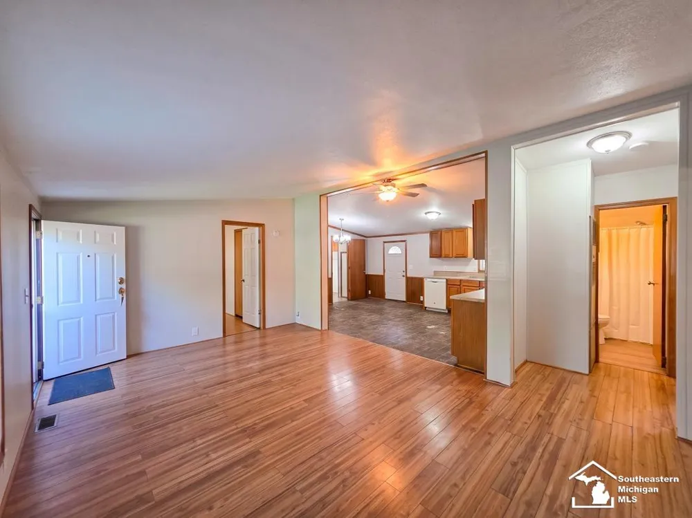 4393 5th Street Frenchtown Township, MI 48166