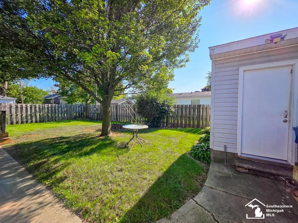 4393 5th Street Frenchtown Township, MI 48166