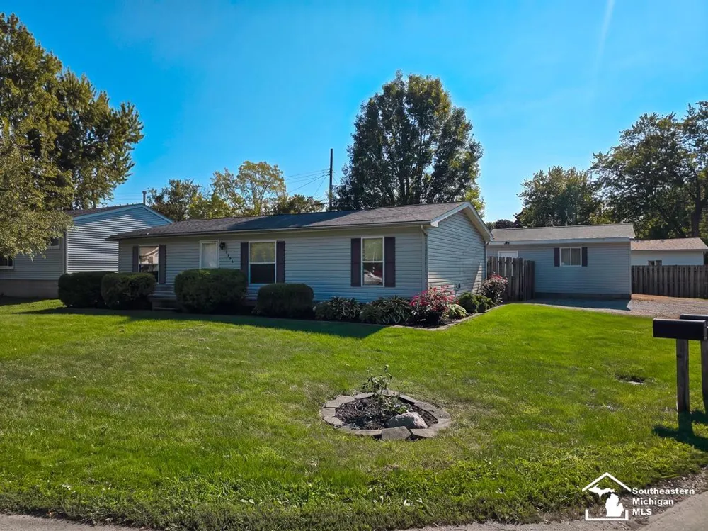 4393 5th Street Frenchtown Township, MI 48166