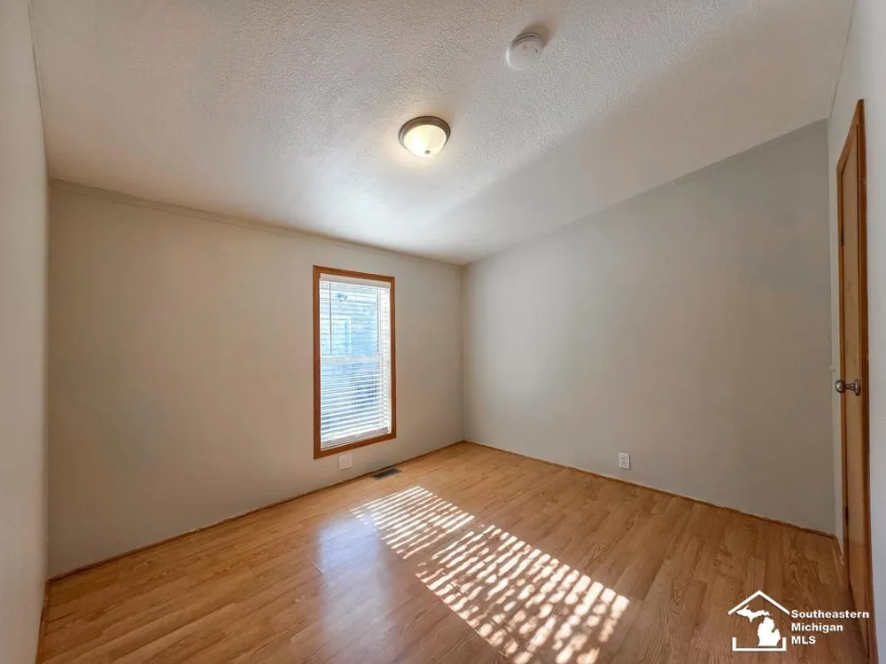 4393 5th Street Frenchtown Township, MI 48166