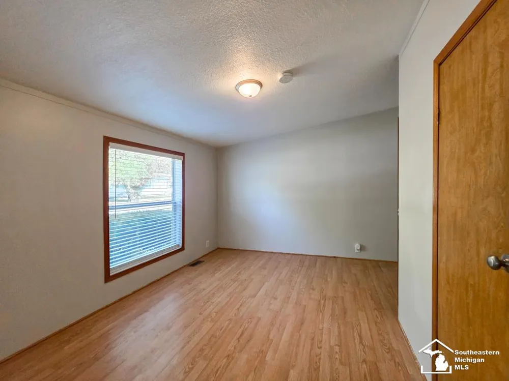 4393 5th Street Frenchtown Township, MI 48166