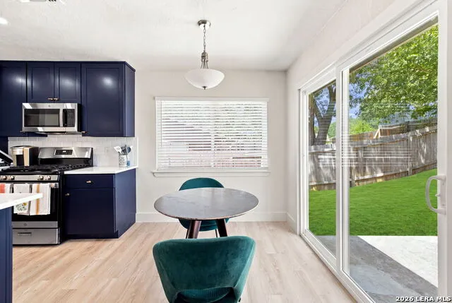 6039 HOPES FERRY ST San Antonio, TX 78233