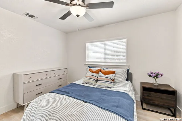 6039 HOPES FERRY ST San Antonio, TX 78233