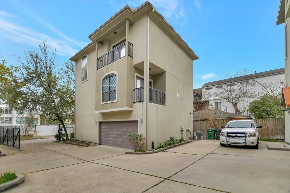 4306 Oreilly Street #A Houston, TX 77007