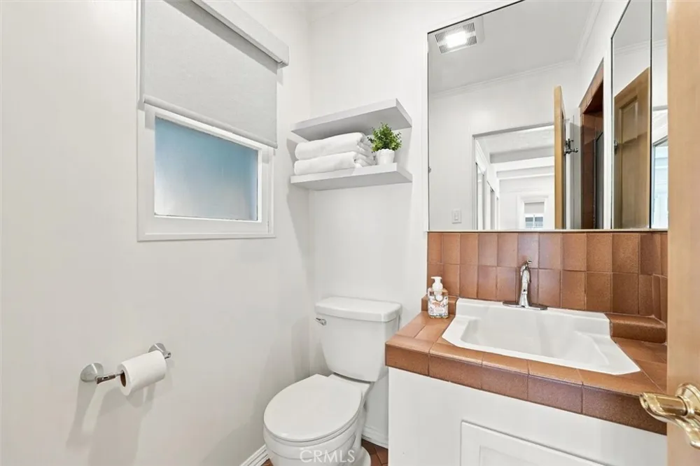 942 Duncan Manhattan Beach, CA 90266