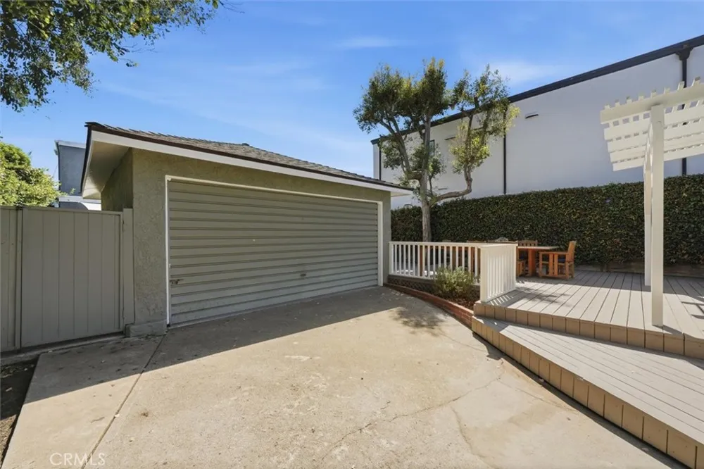 942 Duncan Manhattan Beach, CA 90266