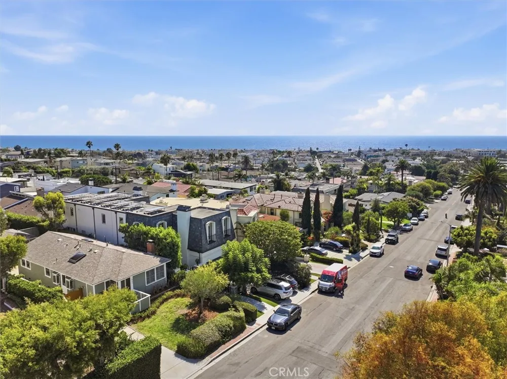 942 Duncan Manhattan Beach, CA 90266