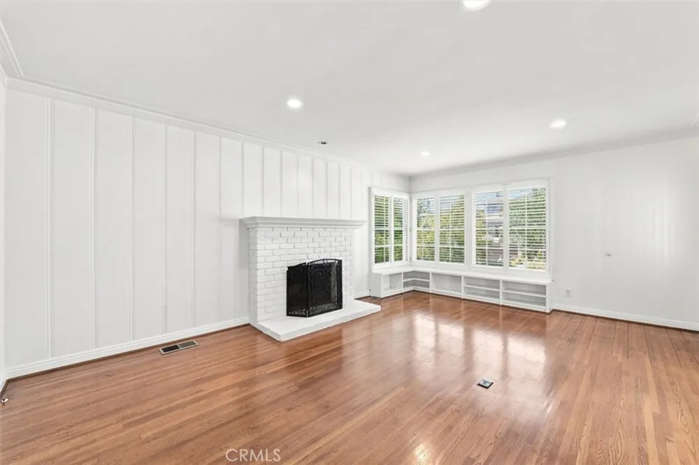 942 Duncan Manhattan Beach, CA 90266