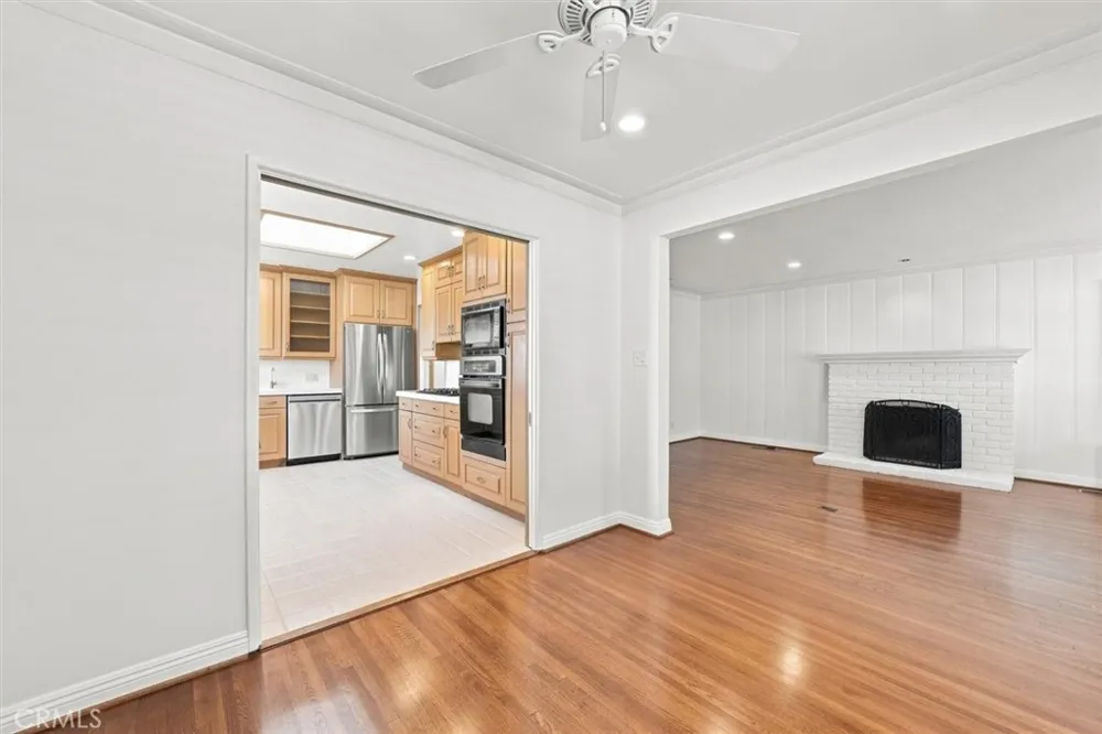 942 Duncan Manhattan Beach, CA 90266