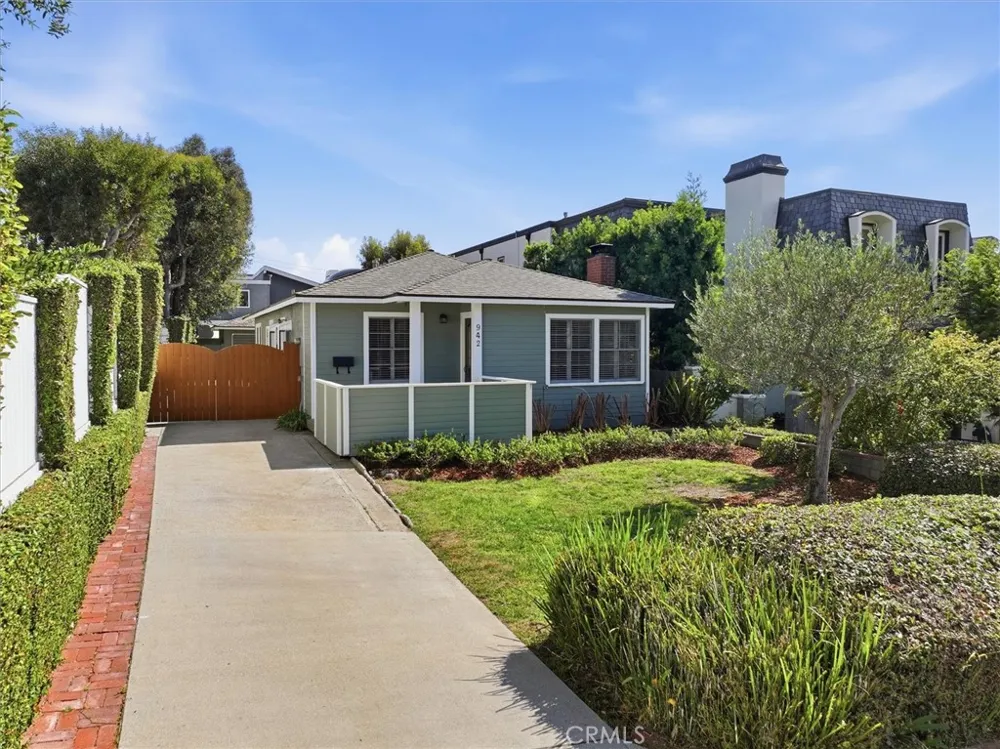 942 Duncan Manhattan Beach, CA 90266