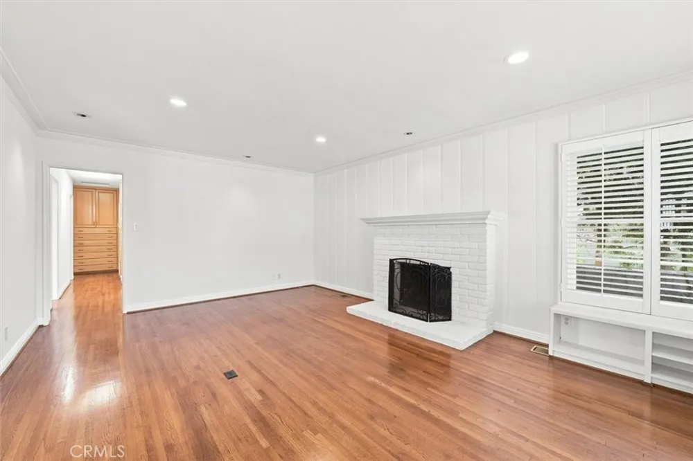 942 Duncan Manhattan Beach, CA 90266