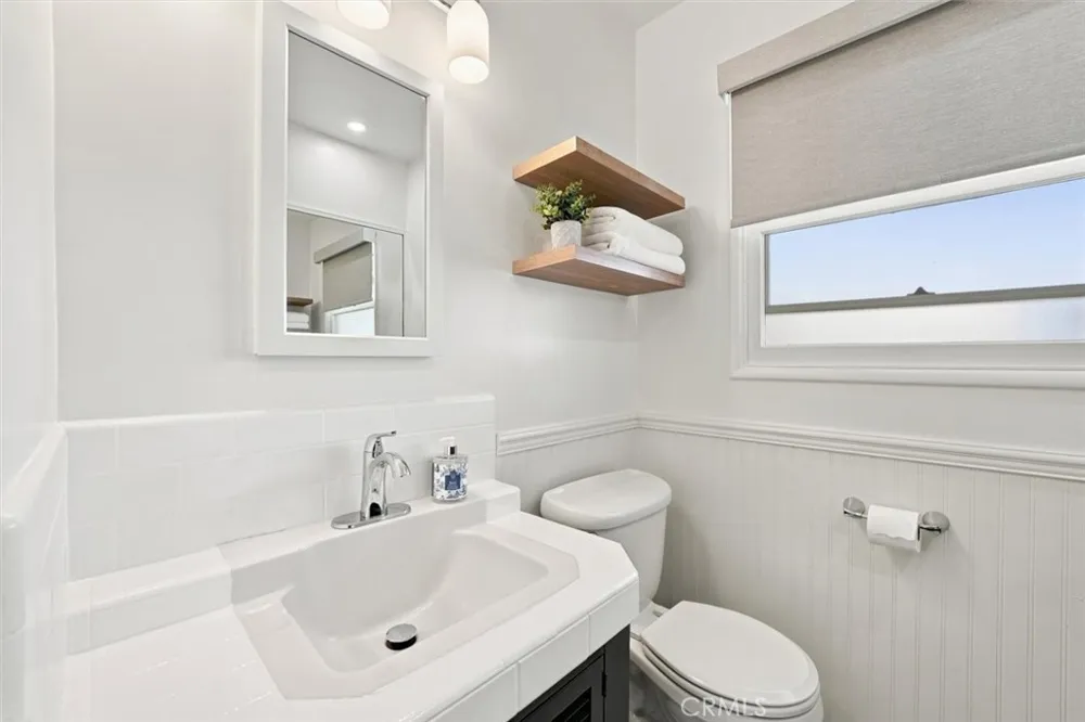 942 Duncan Manhattan Beach, CA 90266