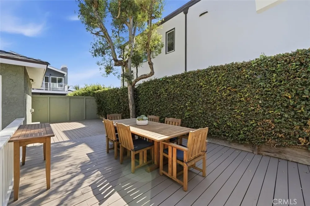 942 Duncan Manhattan Beach, CA 90266