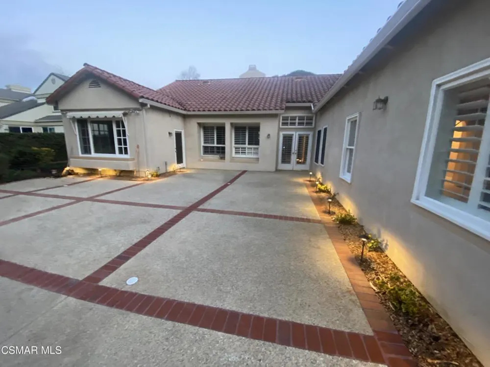 2209 Kirsten Lee Drive Westlake Village, CA 91361