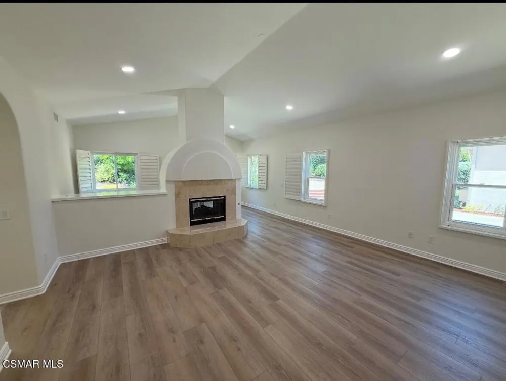 2209 Kirsten Lee Drive Westlake Village, CA 91361