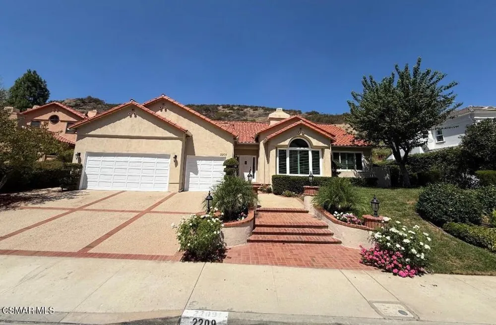 2209 Kirsten Lee Drive Westlake Village, CA 91361