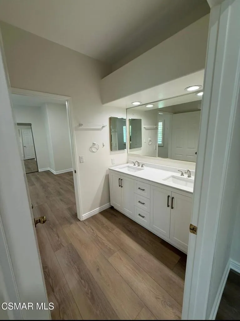 2209 Kirsten Lee Drive Westlake Village, CA 91361