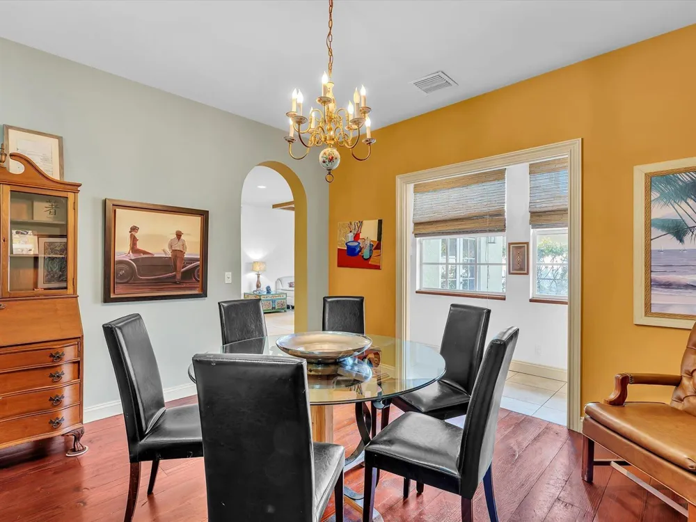 724 PARK PLACE West Palm Beach, FL 33401