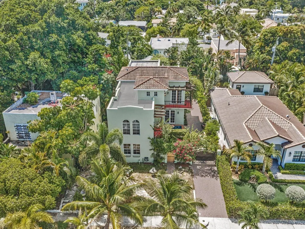 724 PARK PLACE West Palm Beach, FL 33401