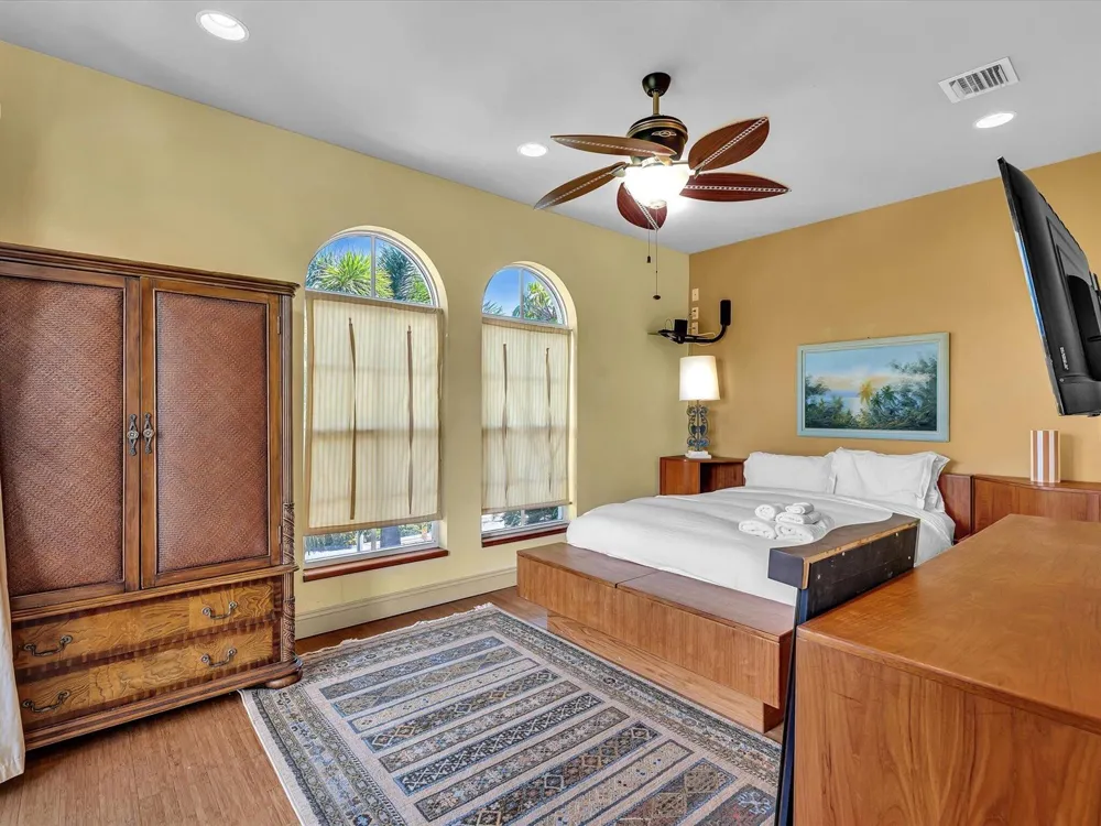 724 PARK PLACE West Palm Beach, FL 33401