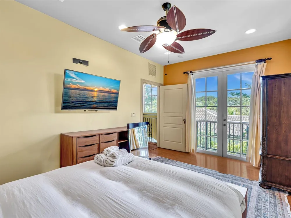 724 PARK PLACE West Palm Beach, FL 33401