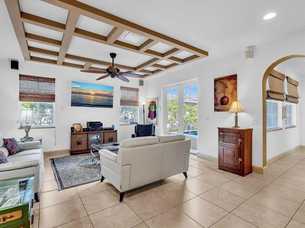724 PARK PLACE West Palm Beach, FL 33401