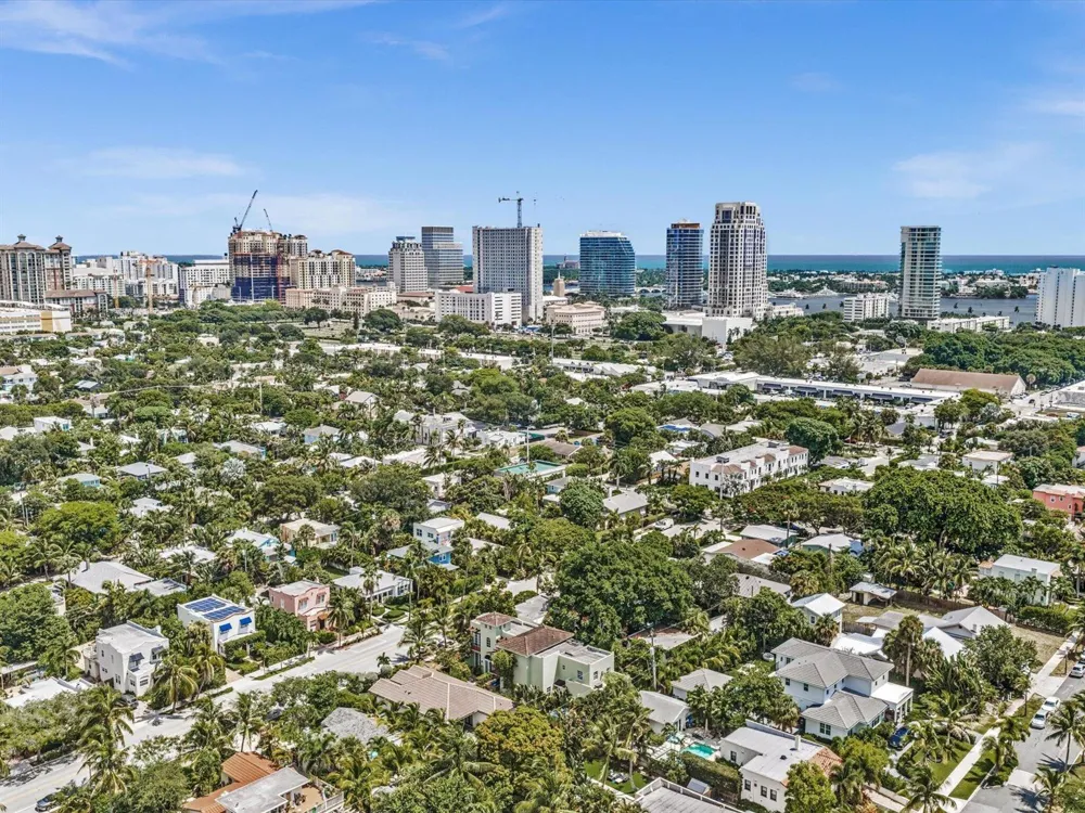 724 PARK PLACE West Palm Beach, FL 33401