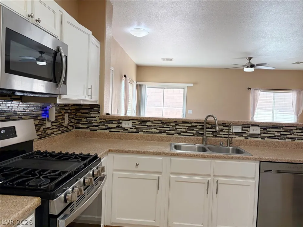 4647 Dealers Choice Way #103 Las Vegas, NV 89122