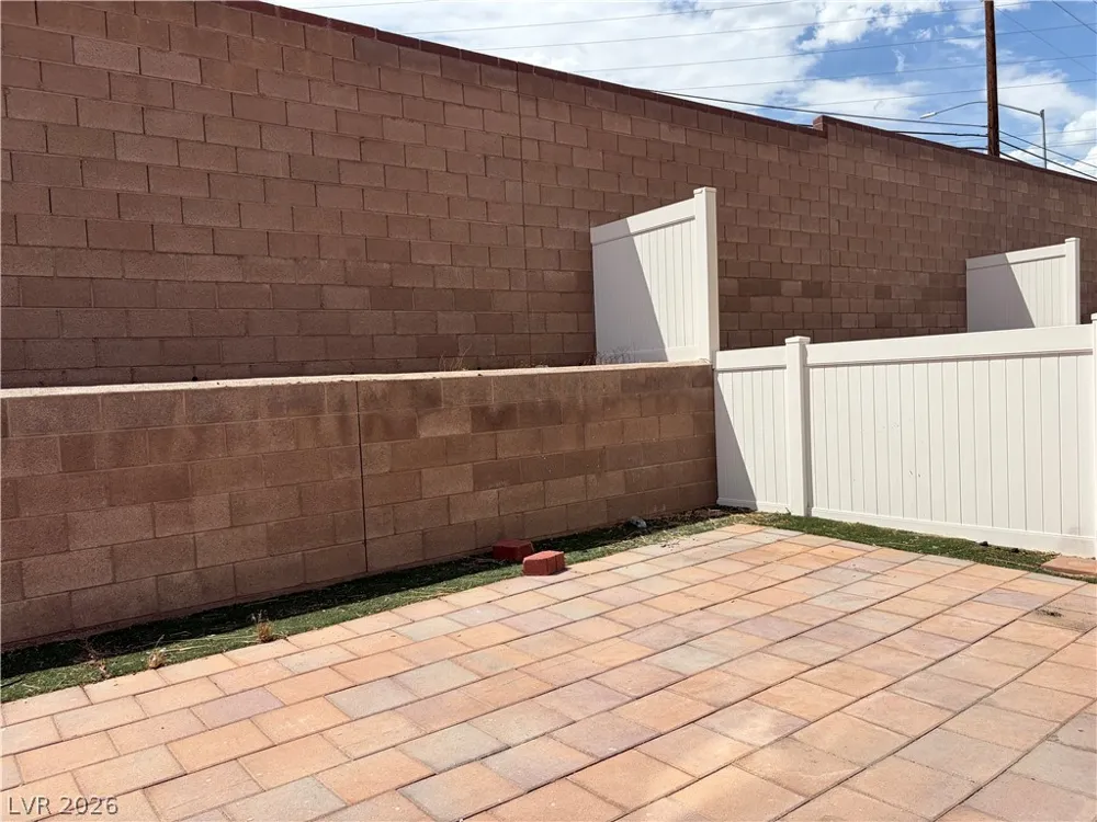 4647 Dealers Choice Way #103 Las Vegas, NV 89122