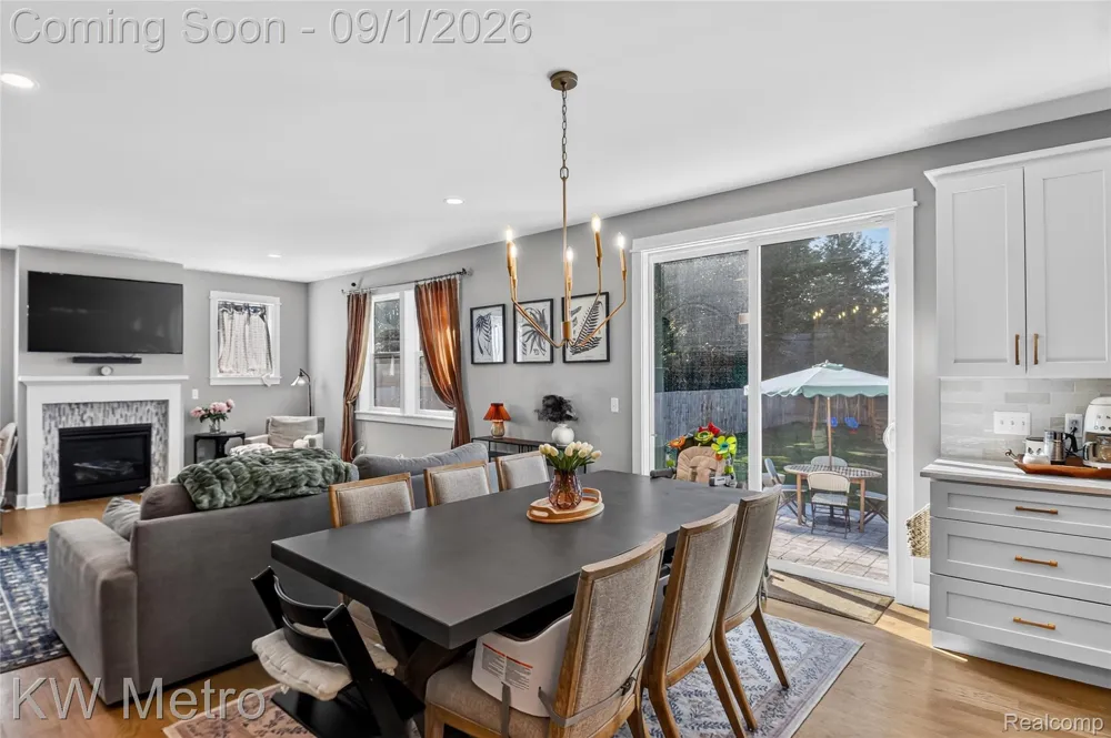 604 Forest Avenue Royal Oak City, MI 48067