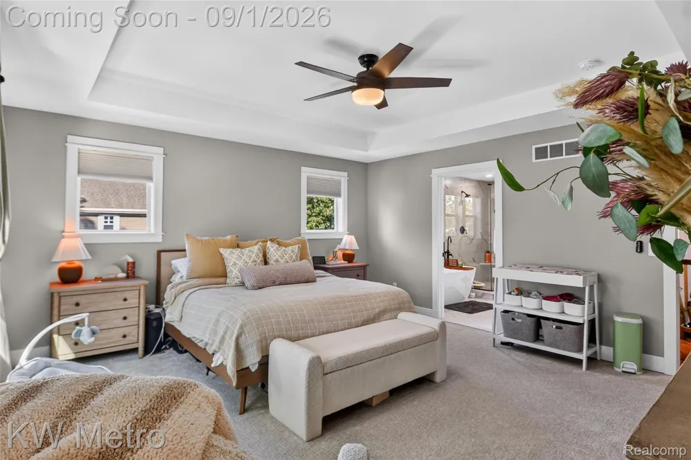 604 Forest Avenue Royal Oak City, MI 48067